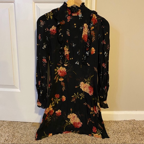 Zara Dresses & Skirts - ZARA flowery mini dress